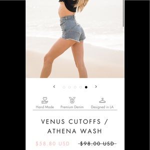 BNWT REVICE size 25 - Venus Cutoff shorts